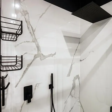 Breva - Downtown - Jacuzzi And Garden Lejlighed *