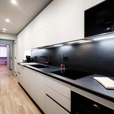 Breva - Downtown - Jacuzzi And Garden * 코모