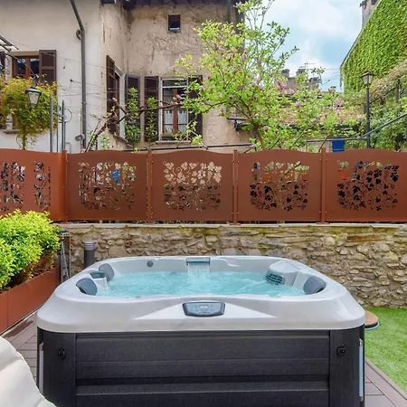 Breva - Downtown - Jacuzzi And Garden Apartment Como