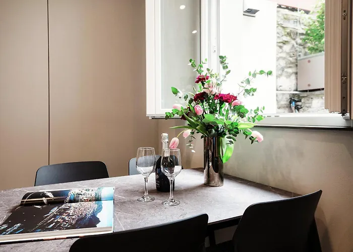 Breva - Downtown - Jacuzzi And Garden