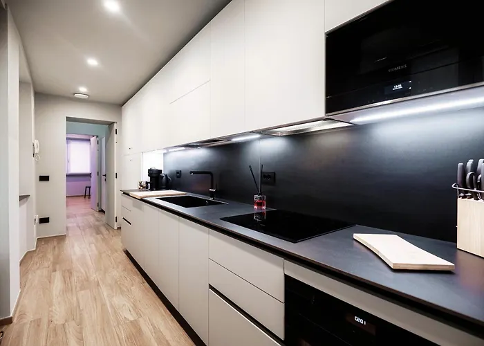Breva - Downtown - Jacuzzi And Garden * Como